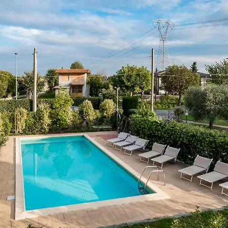 Apartment Residenza Oleandro Desenzano del Garda